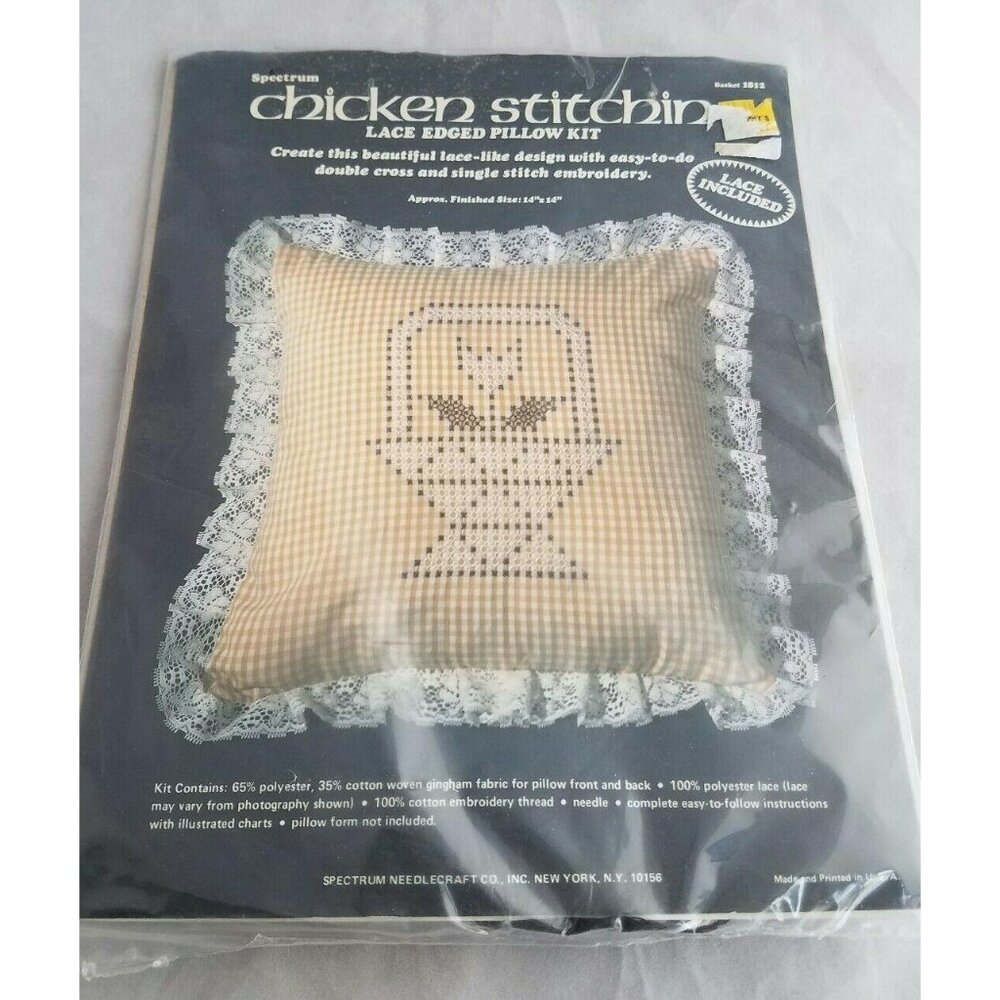 Chicken Stitchin Brown Basket Flower Gingham Lace Edged Pillow Kit 1812 Spectrum